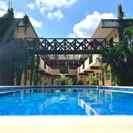 Framfor Inn Четумаль Экстерьер фото